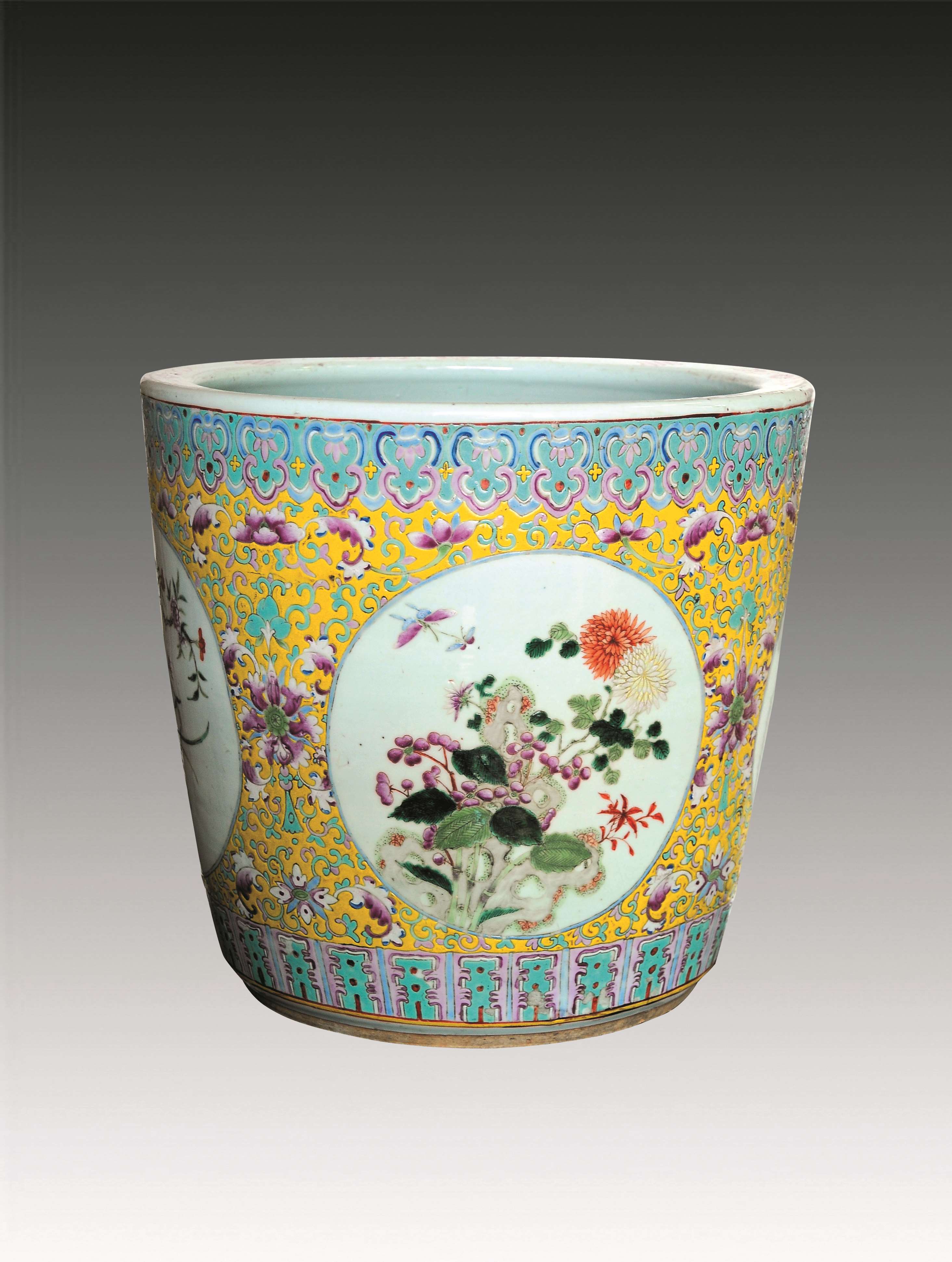 清嘉道硬彩开光大花盆 37-39cm 副本.jpg