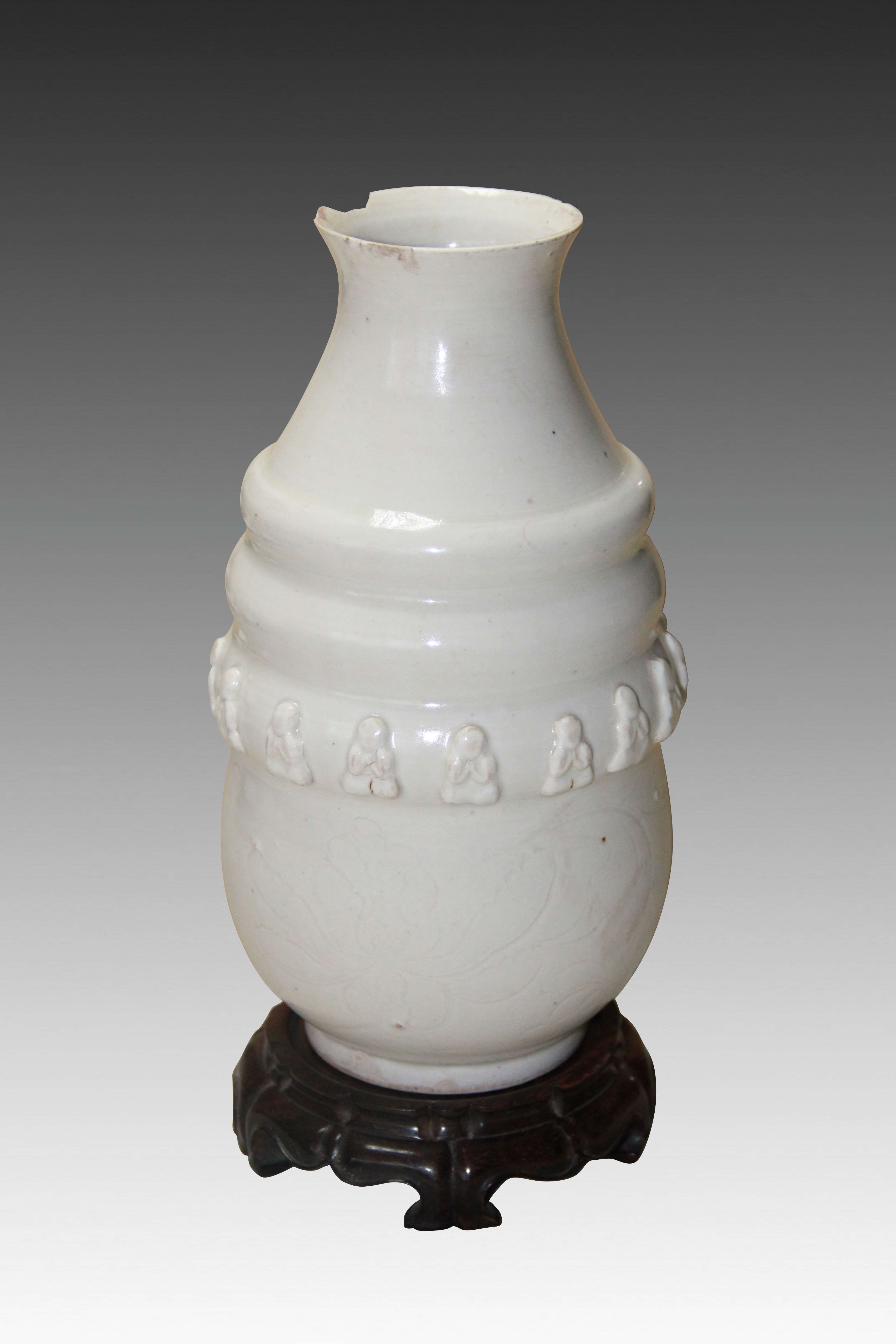 宋定窑白瓷净瓶25.5X14cm 副本.jpg